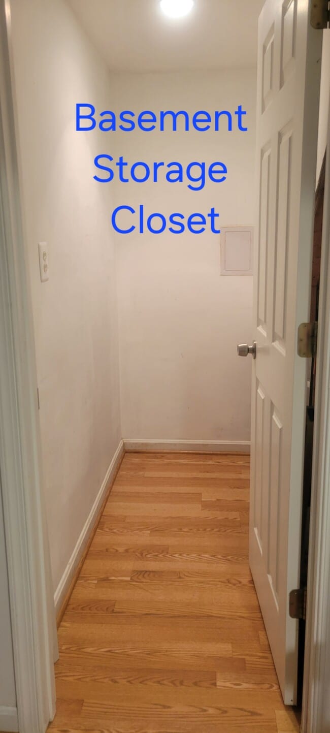 property at 2133 Hallmark Dr