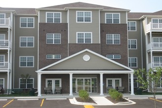 Broadstone Pointe Senior Apartments in Brownsburg, IN - Building Photo - Building Photo