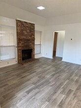 4421 Tall Meadow Ln in Fort Worth, TX - Building Photo - Building Photo