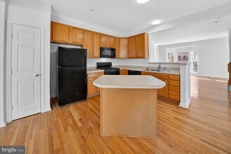 1700 Peach Blossom Ct in Bowie, MD - Building Photo - Building Photo