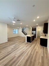 1509 Melodic Lark Dr in Las Vegas, NV - Building Photo - Building Photo