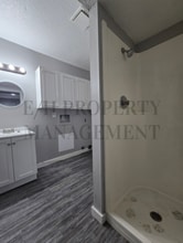 6110 N Forestor Dr in Park City, KS - Building Photo - Building Photo