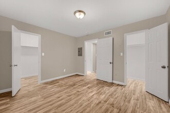 The Circle at Denison in Denison, TX - Building Photo - Building Photo