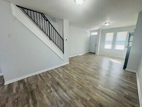 2635 Roberts Ave in Philadelphia, PA - Building Photo - Building Photo
