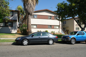 224 N Belmont St in Glendale, CA - Building Photo - Building Photo