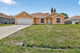 4066 SW Canrady St in Port St. Lucie, FL - Building Photo