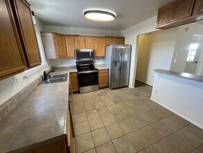 6155 E Robles Rd in Flagstaff, AZ - Building Photo - Building Photo