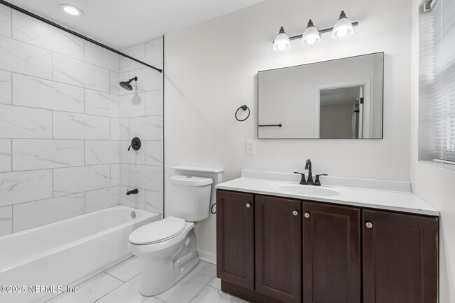 property at 4103 San Remo Dr