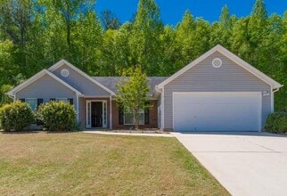 1420 Jefferson Walk Cir in Jefferson, GA - Building Photo - Building Photo