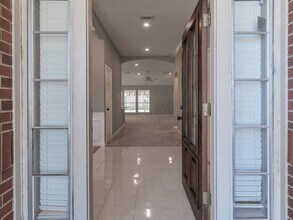 12807 Village Way Dr in Houston, TX - Building Photo - Building Photo