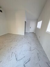 3010 McCrarey Dr in Houston, TX - Building Photo - Building Photo