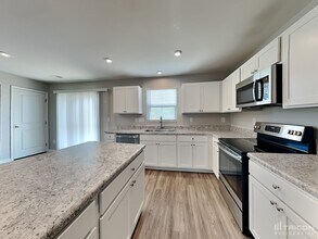 7516 Irwin Rd in Charlotte, NC - Building Photo - Building Photo