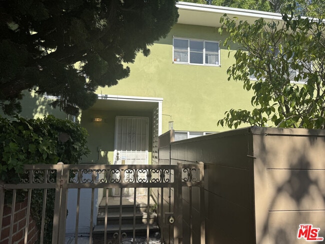 property at 5316 1/2 Village Green