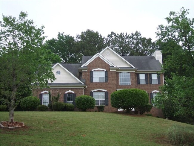 property at 135 Saddle Ridge Way