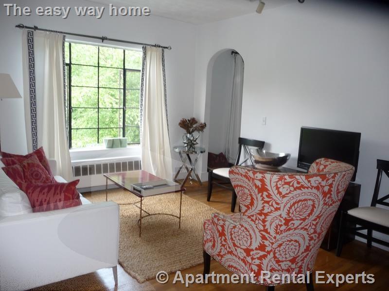 21 Ellery St in Cambridge, MA - Building Photo