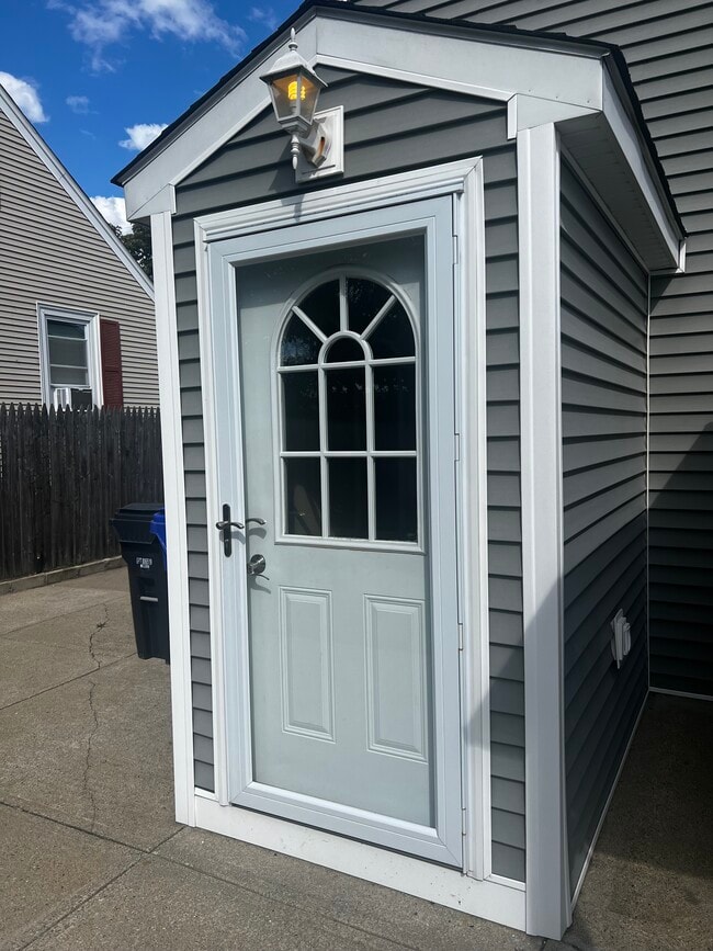 45 Dewey Ave, Unit 45 Dewey