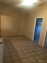 1410 Marlton St in San Marcos, TX - Building Photo - Building Photo