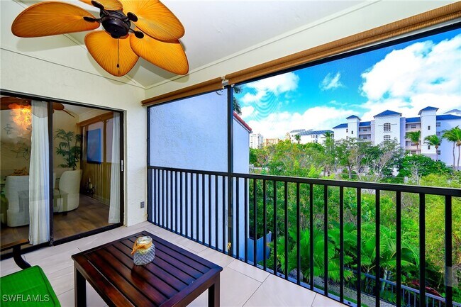 property at 586 Beachwalk Cir