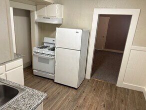 3448 Y St in Sacramento, CA - Building Photo - Building Photo