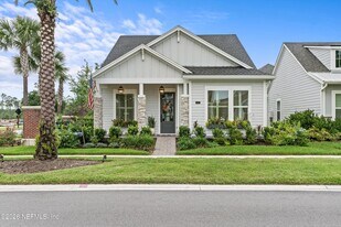 192 Pk Ctr Ave in Nocatee, FL - Building Photo