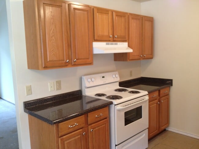 112 Gatewood Ln in Lufkin, TX - Building Photo - Building Photo