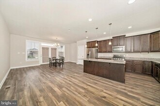 3635 Stone Barn Dr in Urbana, MD - Building Photo - Building Photo