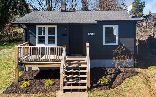 property at 1209 15th St
