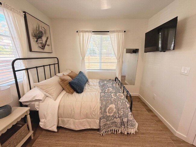 2062 Drescher St in San Diego, CA - Building Photo - Building Photo
