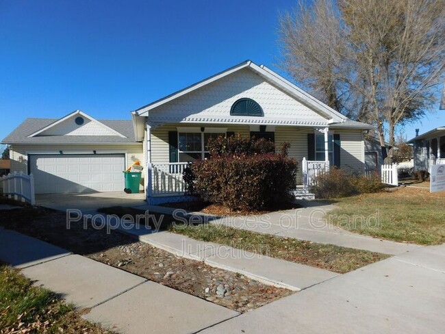 property at 135 Kent St