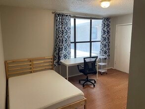2409 Leon St, Unit 108 in Austin, TX - Building Photo - Building Photo