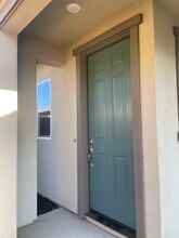 464 Brachetto Ln in Manteca, CA - Building Photo - Building Photo