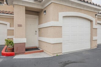 5855 Valley Dr in North Las Vegas, NV - Building Photo - Building Photo
