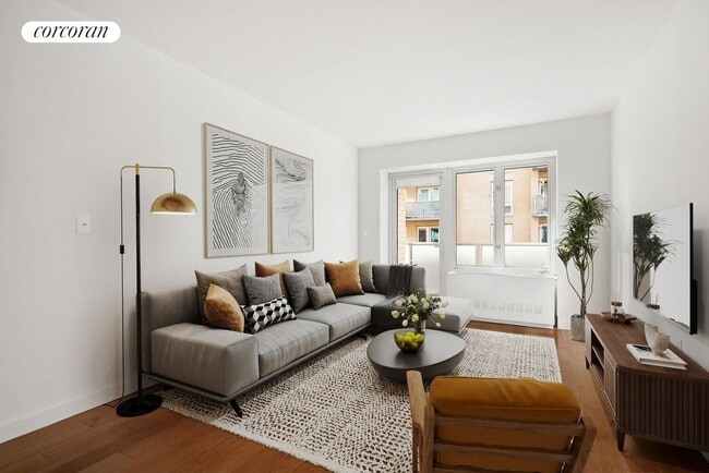 41-18 Crescent St in Queens, NY - Building Photo - Building Photo