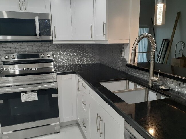 9421 Fontainebleau Blvd, Unit # 212-35