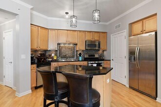 500 E Grant St in Minneapolis, MN - Building Photo - Building Photo