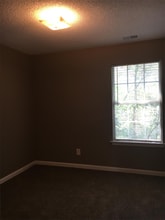 1875 Carrington Dr in Griffin, GA - Building Photo - Building Photo