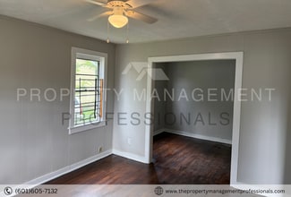 1314 Alamo St in Jackson, MS - Building Photo - Building Photo