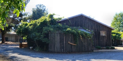 320 Wilson Hill Rd in Petaluma, CA - Building Photo - Building Photo