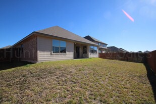 5101 Primavera Ln in Killeen, TX - Foto de edificio - Building Photo