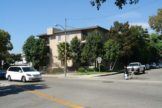 The Balboan in Glendale, CA - Building Photo - Building Photo