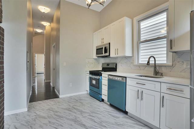 126 75th St, Unit 2 in North Bergen, NJ - Building Photo - Building Photo