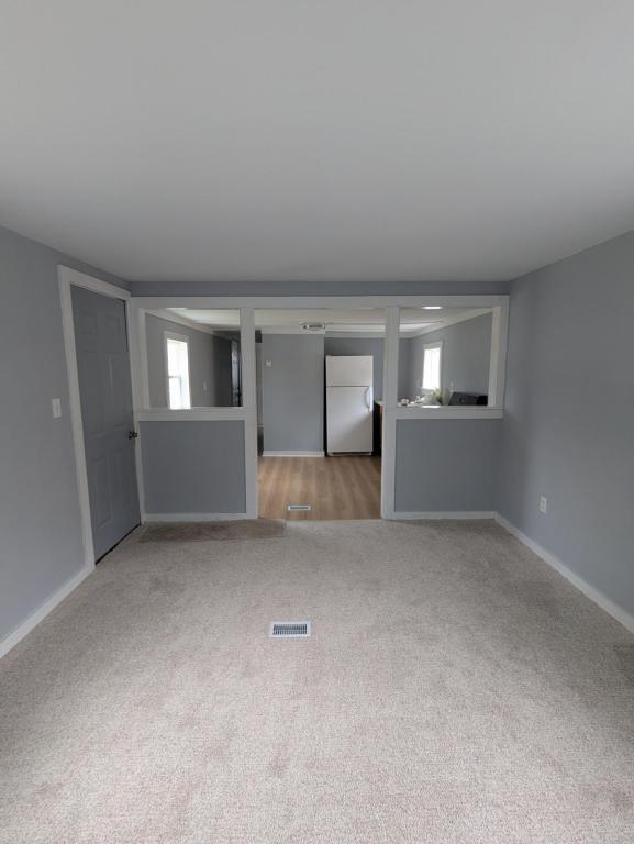 property at 611 W Matthews St