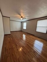 2494 N Grandview Dr in Warsaw, IN - Building Photo - Building Photo