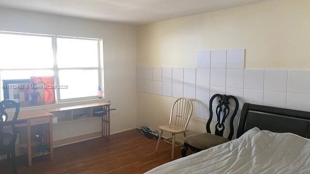 1843 Wiley St, Unit 1 in Hollywood, FL - Building Photo