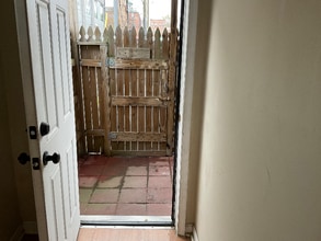 116 W 25th St in Baltimore, MD - Foto de edificio - Building Photo