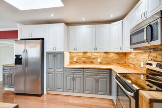 3250 Parade Cir E in Colorado Springs, CO - Building Photo - Building Photo