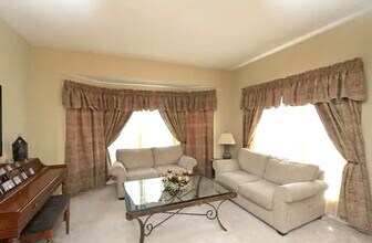 2645 Westinghouse Dr in Belleville, IL - Building Photo - Building Photo