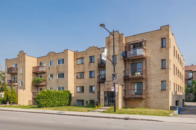 12459 Lachapelle Rue