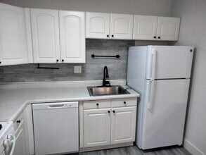 7434 72nd Ln N in Brooklyn Park, MN - Building Photo - Building Photo