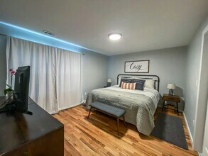 2715 NE Weidler St in Portland, OR - Foto de edificio - Building Photo